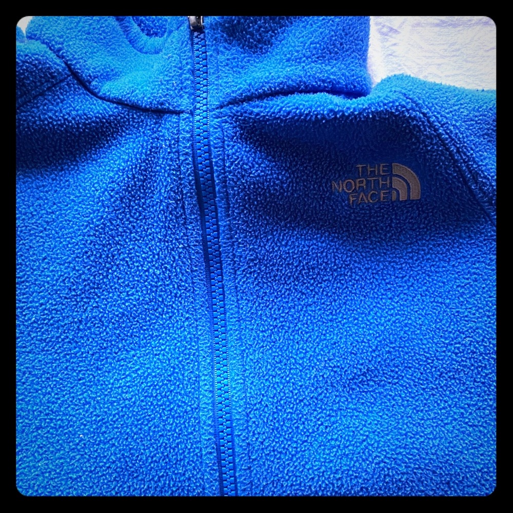 Blue boys or girls north face jacket size medium